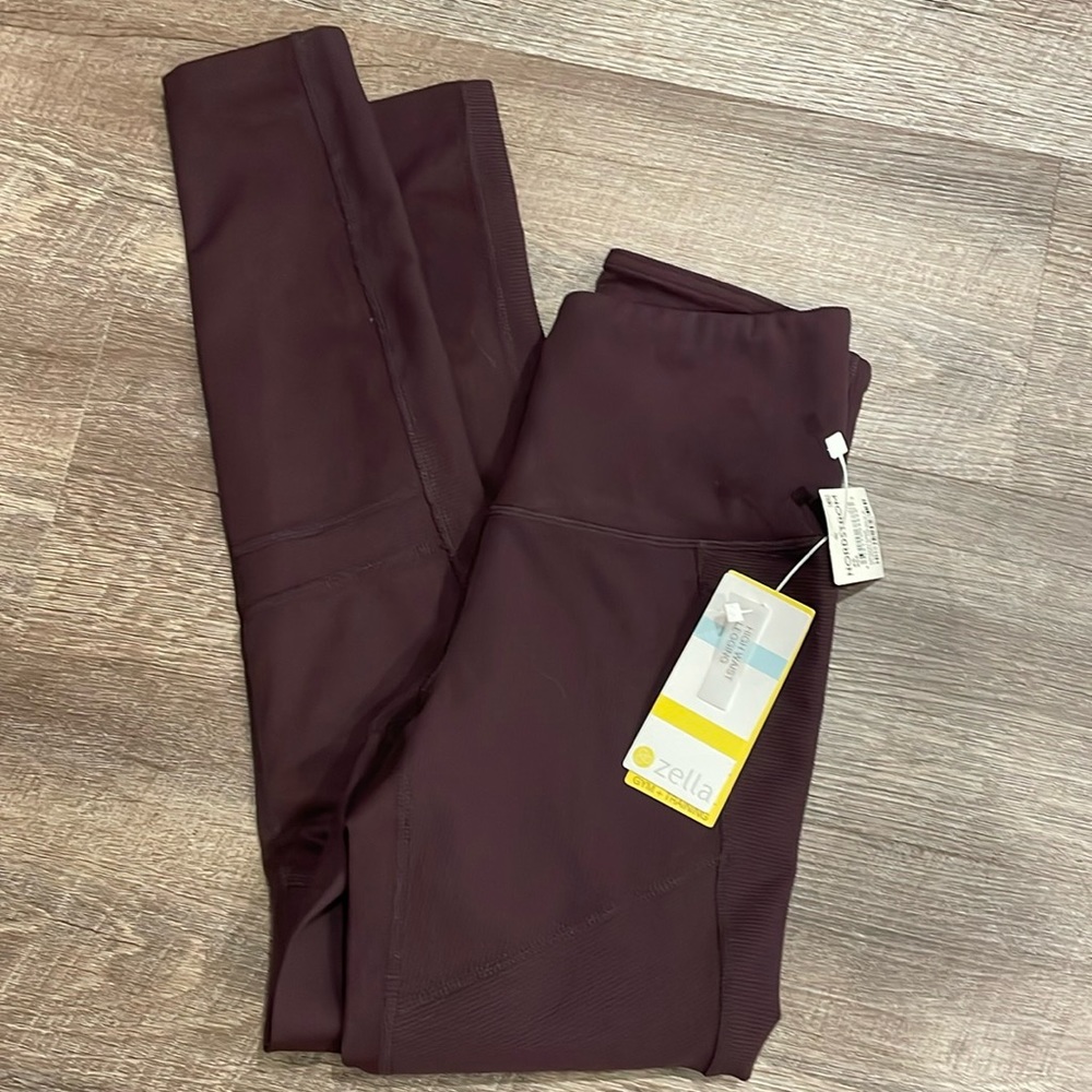 NWT Zella High Waist Eggplant Leggings- XS 💜